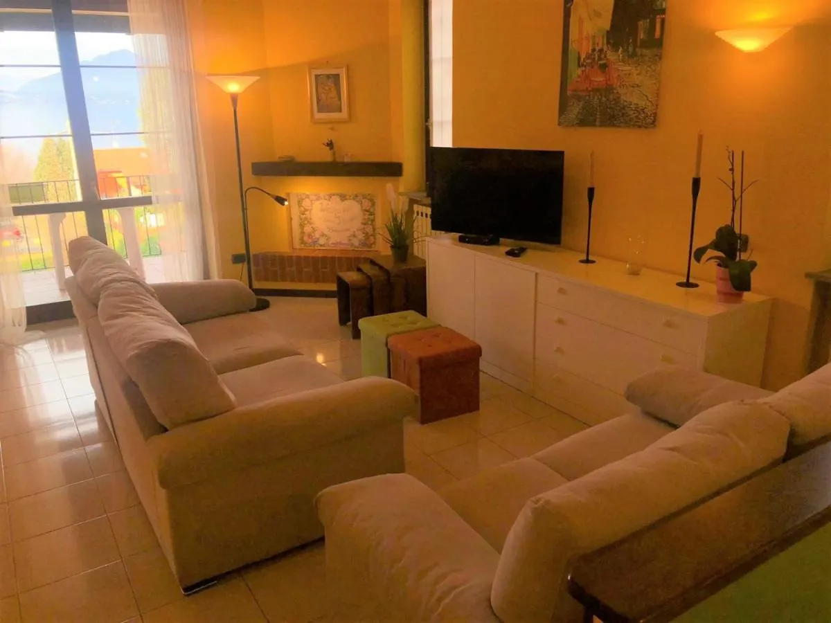 Ferienwohnung Ginevra Ranco Apartment
