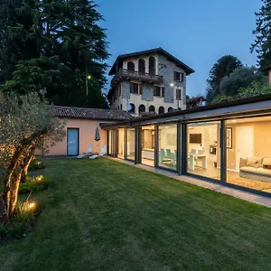 Villa Lumina - Secluded Garden Retreat - View, Torno